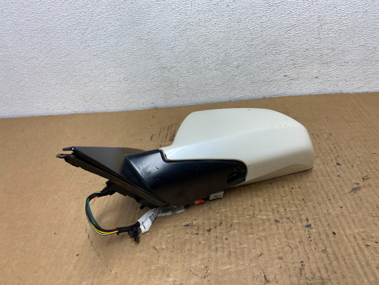 2008 to 2014 Cadillac CTS Left Driver Lh Power Door Mirror AC7815 DG3