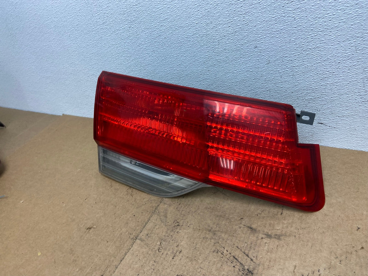 2008 to 2010 Honda Odyssey Left Driver LH Side Tail Light Inner Oem AC3368 LK1