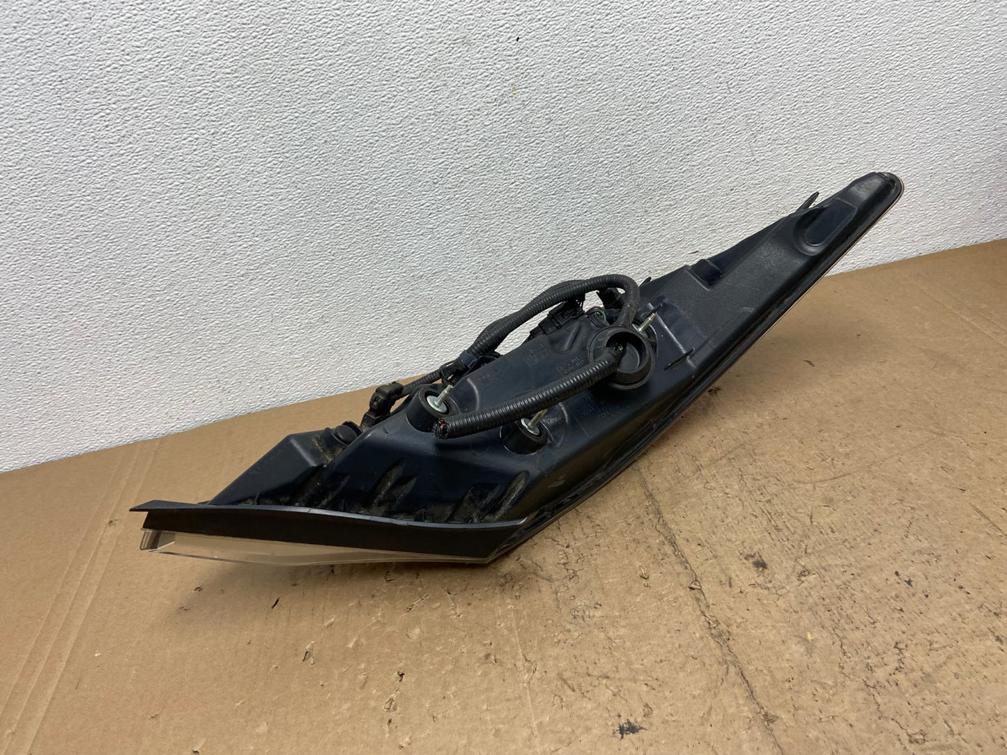 2009 2010 2011 Acura TL Right Passenger Rh Side Tail Light AC7428 LK4