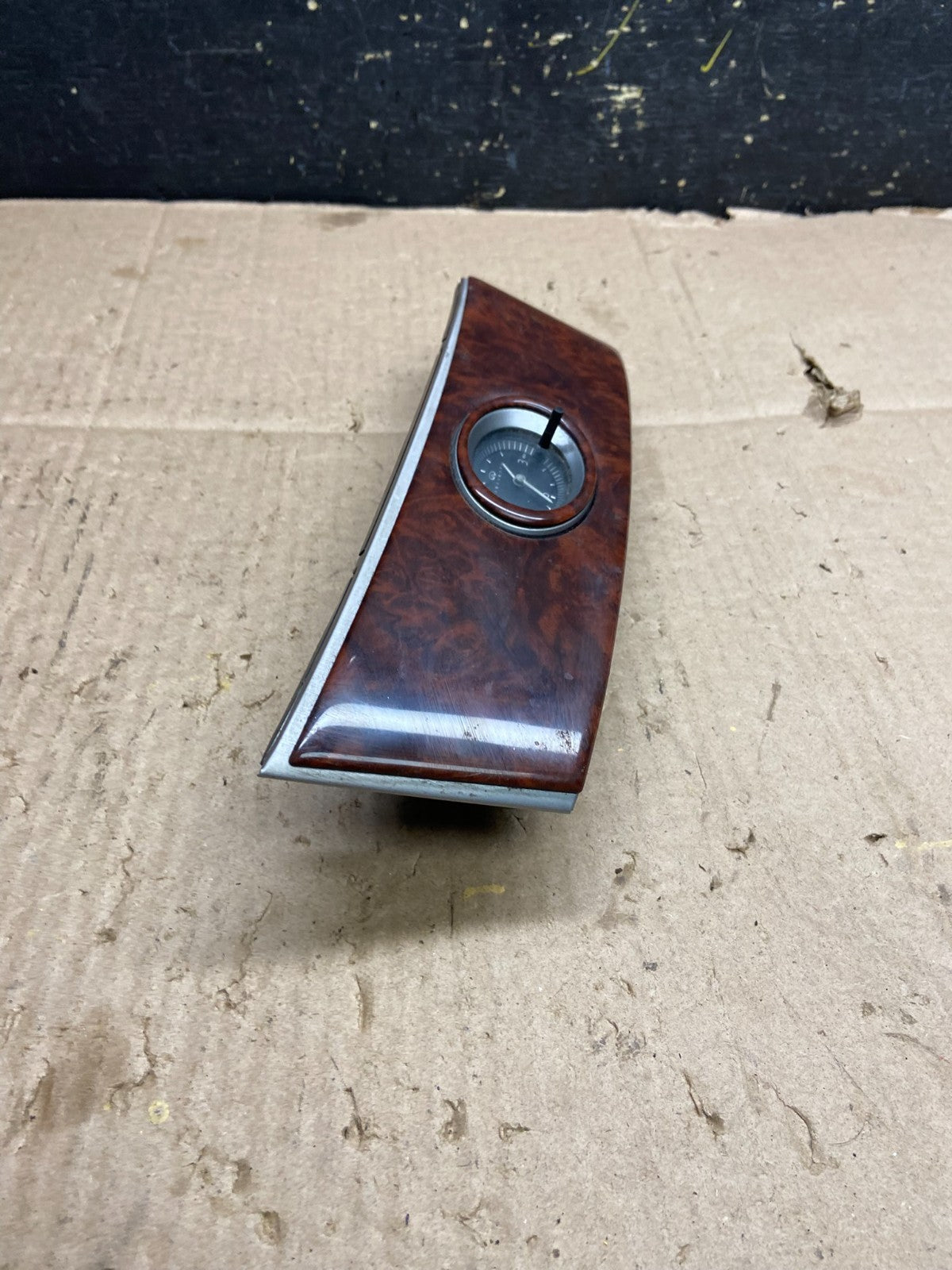 2003 to 2008 Infiniti Fx35 Center Console Clock Storage Bezel OEM Y5415  DG1