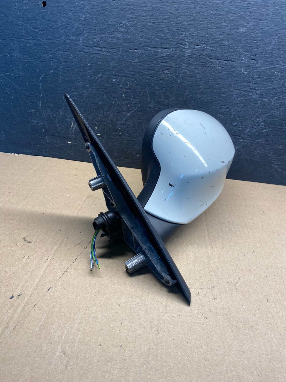 2009 to 2011 BMW 328i 335i Left Driver Lh Side View Door Mirror AE7687 DG1