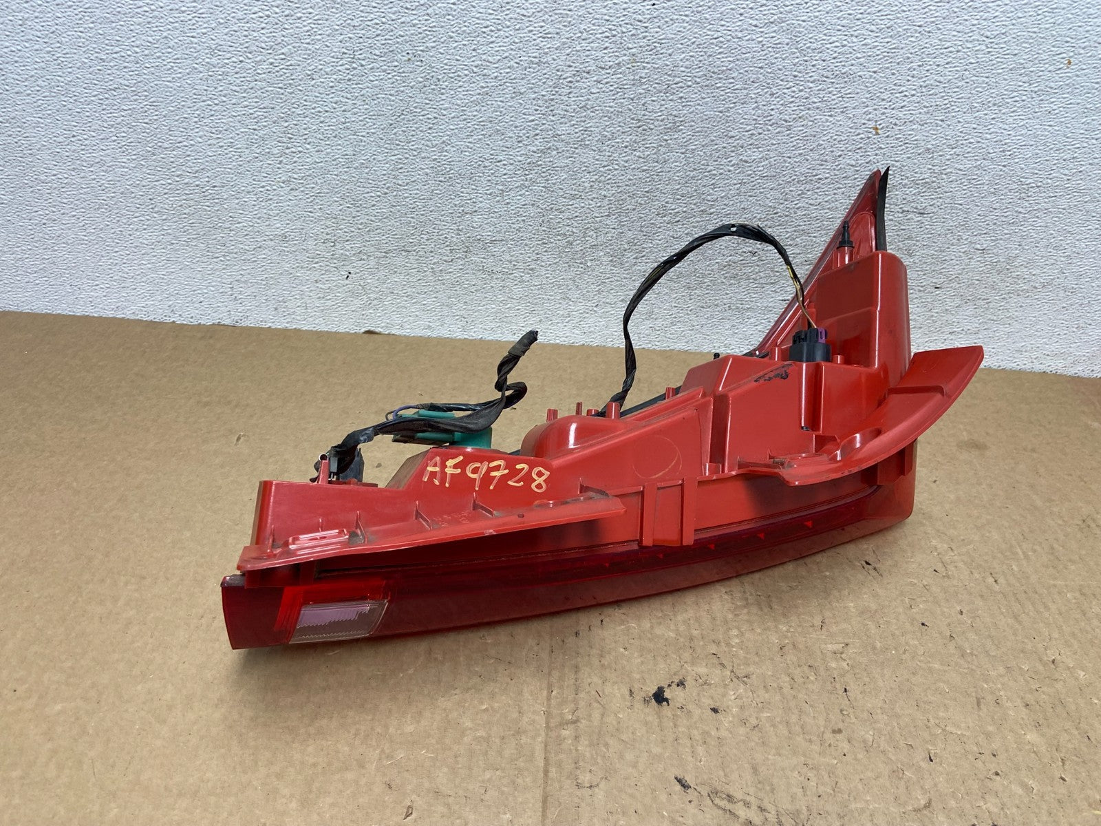 2010 to 2016 Cadillac Srx Right Passenger RH Side Tail Light AF9728 DW5