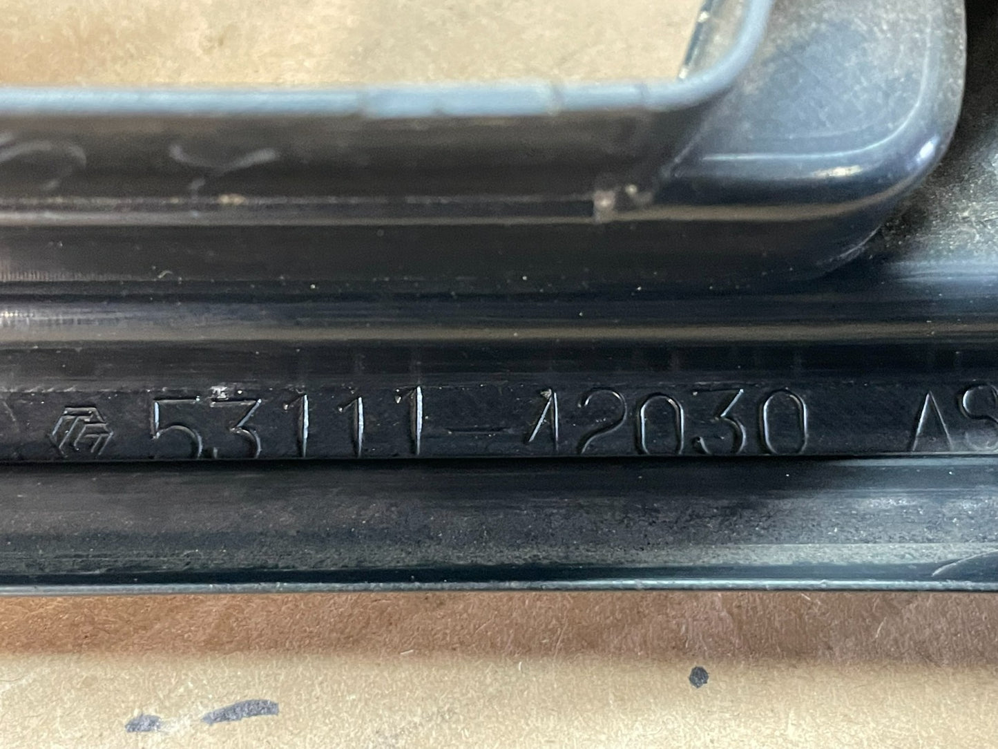 1998 1999 2000 Toyota RAV4 Front Upper Grill Grille ae9930 DG4