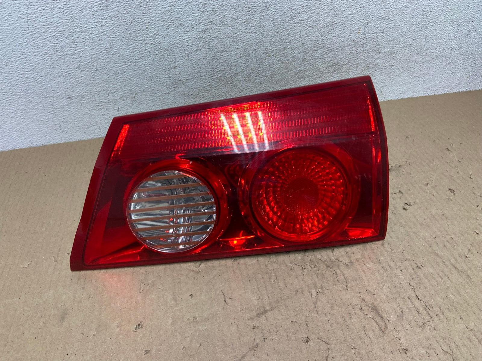 2006 to 2010 Toyota Sienna Right Passenger RH Inner Tail Light AG6547 LK0