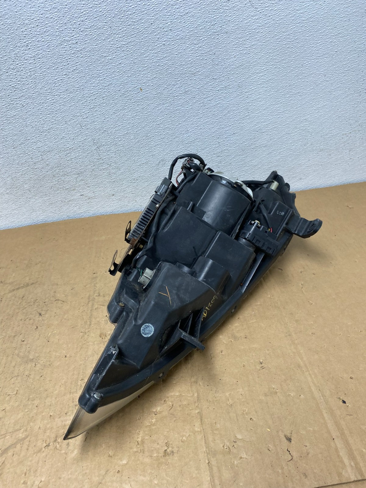 2003 to 2007 Nissan Murano Headlight Xenon HID Left Driver LH AD1209 DW4