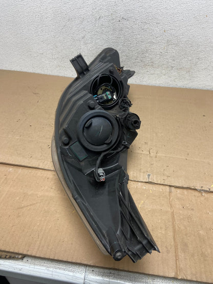 2011 2012 2013 Ford Fiesta Right Passenger RH Halogen Headlight AE6026 DW9
