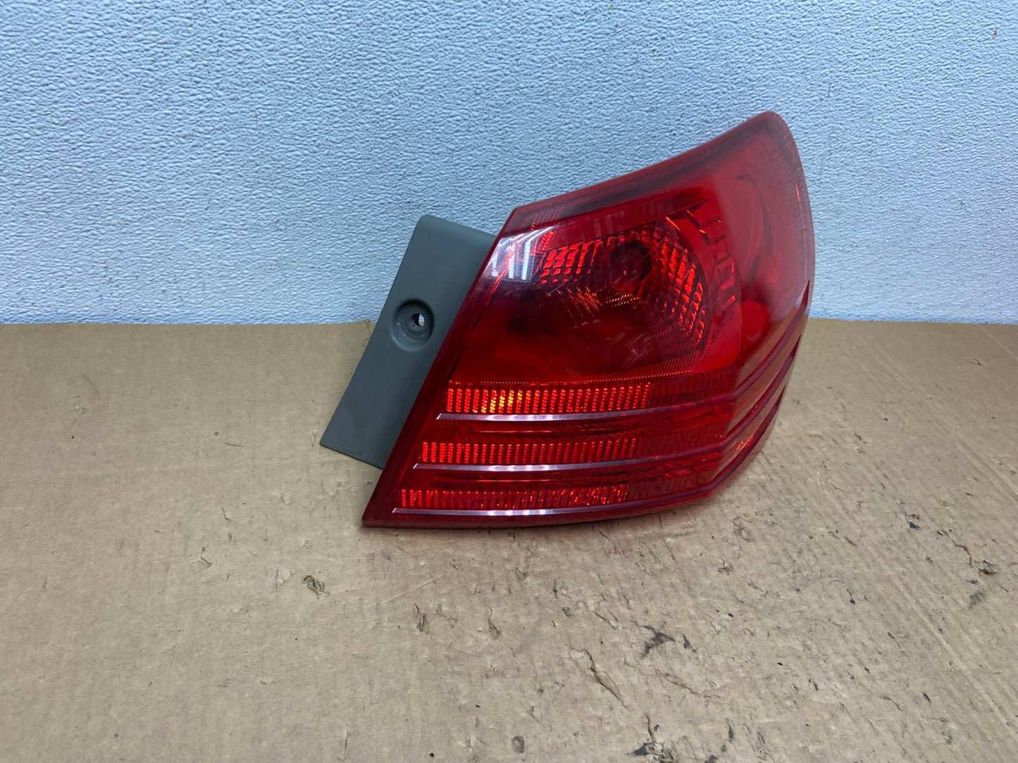2008 to 2015 Nissan Rogue Right Passenger Rh Side Tail Light AC8196 LK2