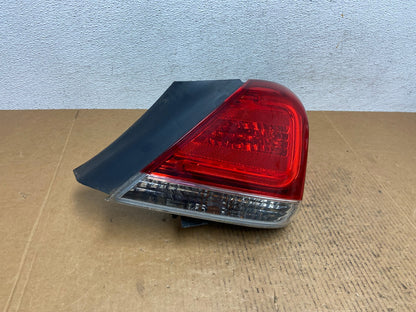 2011-2012 Toyota Avalon Right Passenger RH Side Tail Light AE0405 LK2
