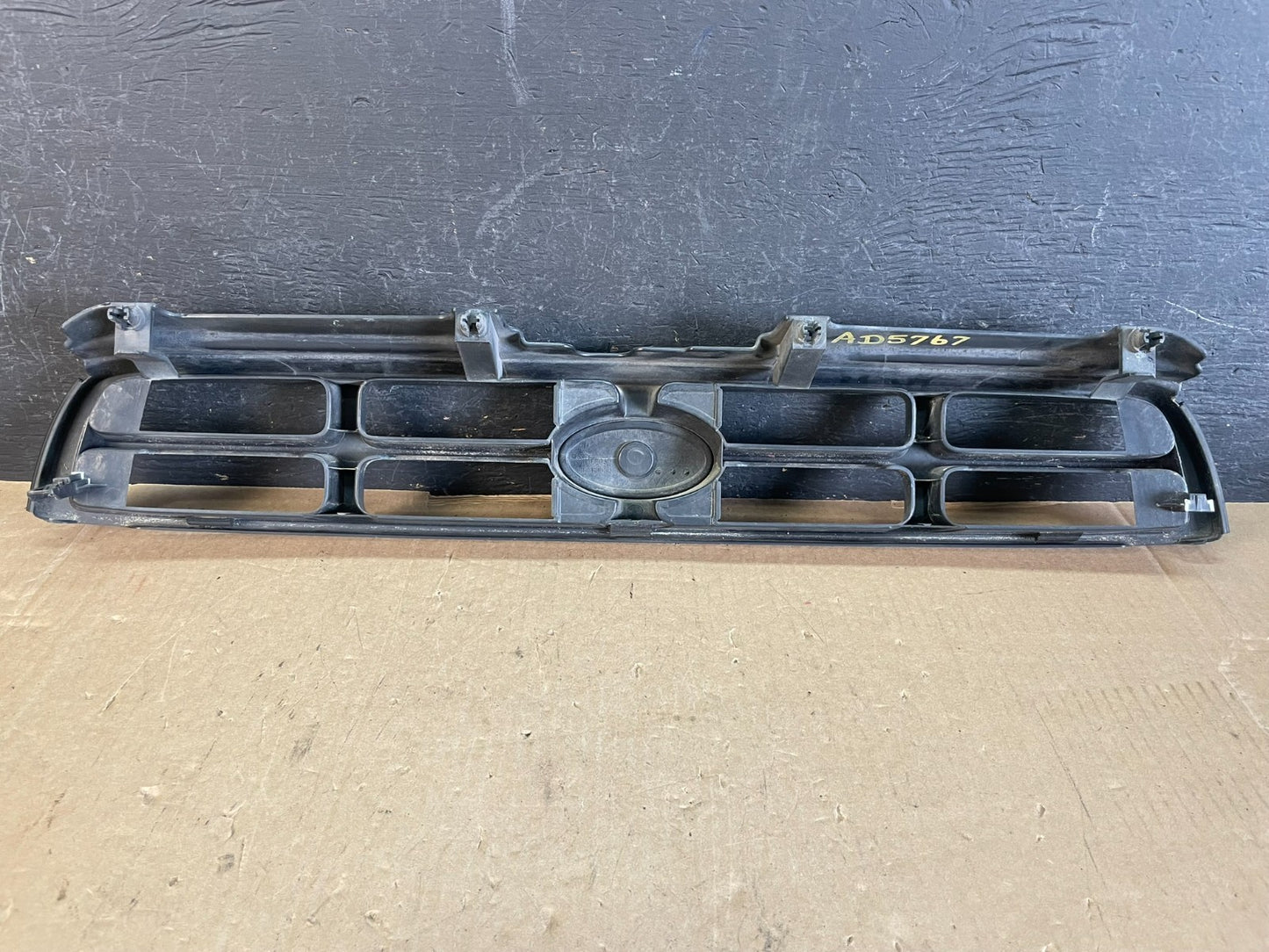 2002 to 2003 Subaru Impreza Front Grille Grill Black AD5767 DG3