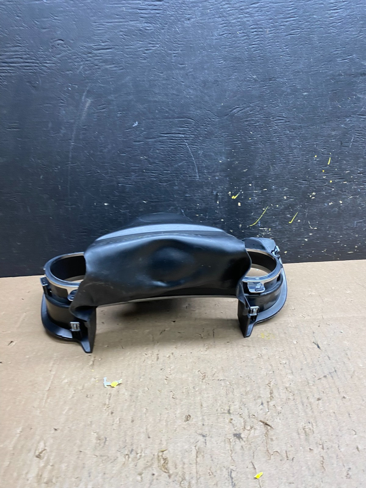 2011-2014 Chrysler 200 Speedometer Instrument Cluster Gauge Bezel Trim T5827 DG4
