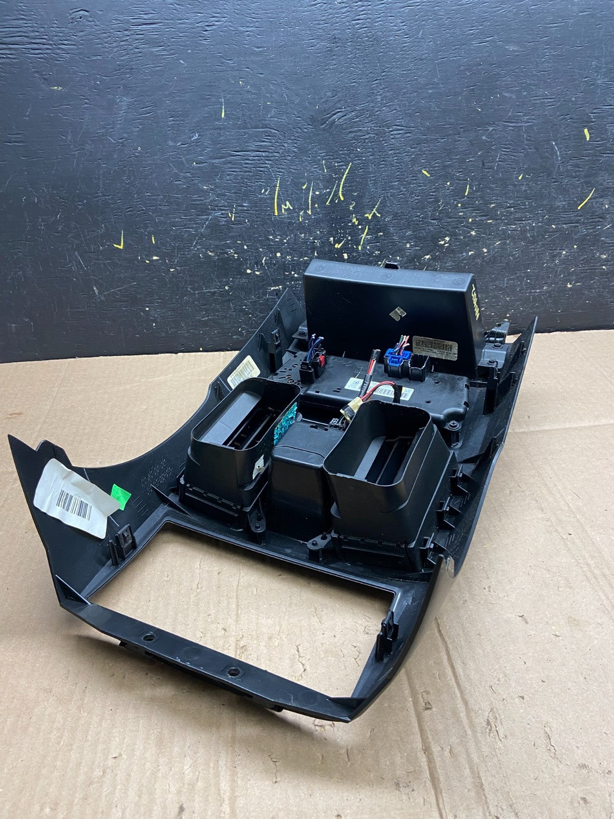 2008-2010 Dodge Grand Caravan  A/C Climate Control Unit Bezel Trim Oem AA4812 DG3
