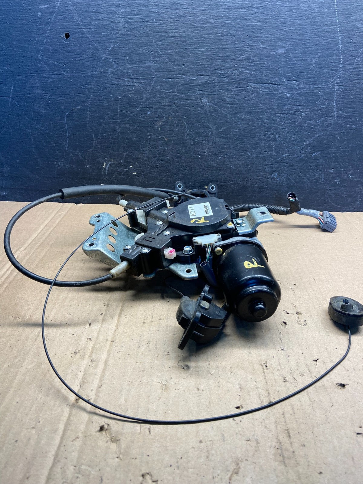 2005 - 2010 Honda Odyssey Rear Right Sliding Door Lock Actuator Motor AE2317 DG1