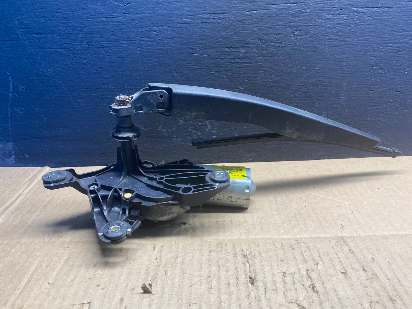 2013 to 2019 Ford Escape Rear Windshield Wiper Motor OEM AB7507 DG1
