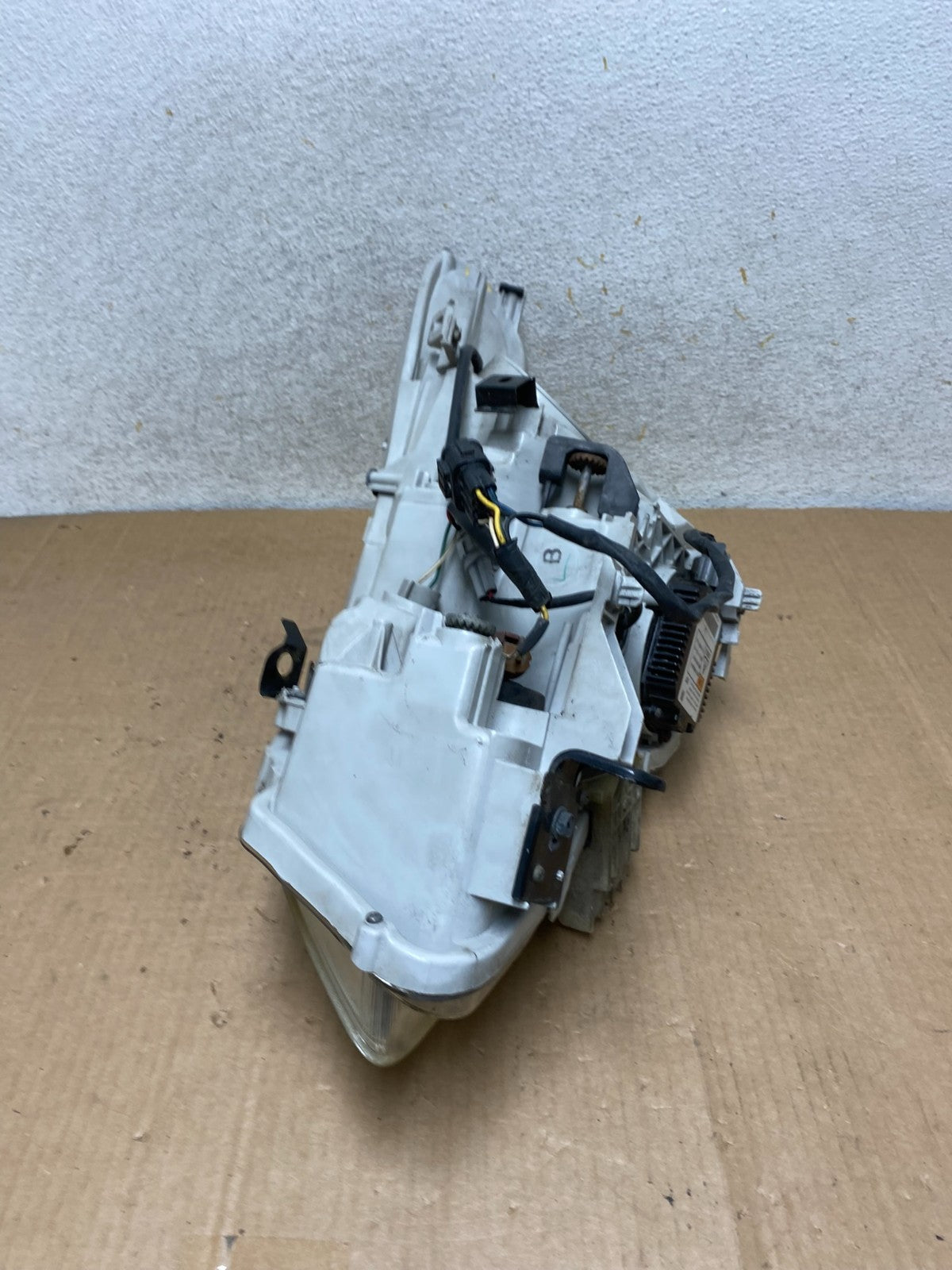 2007-2009 Infiniti G35 G37 Right Passenger Hid Xenon Headlight Sedan AI8876 DW9