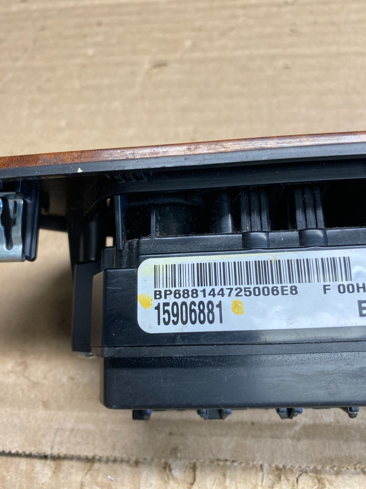 2007-2013 Chevy Suburban Tahoe Yukon Front Left Driver Window Switch AG0106 DG4