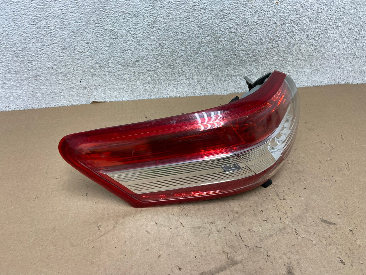 Led Trim 2010-2011 Toyota Camry Left Driver Lh Side Tail Light AG4271 LK2