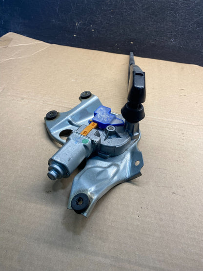 2010 to 2014 Subaru Legacy Outback Rear Wiper Motor AE00454