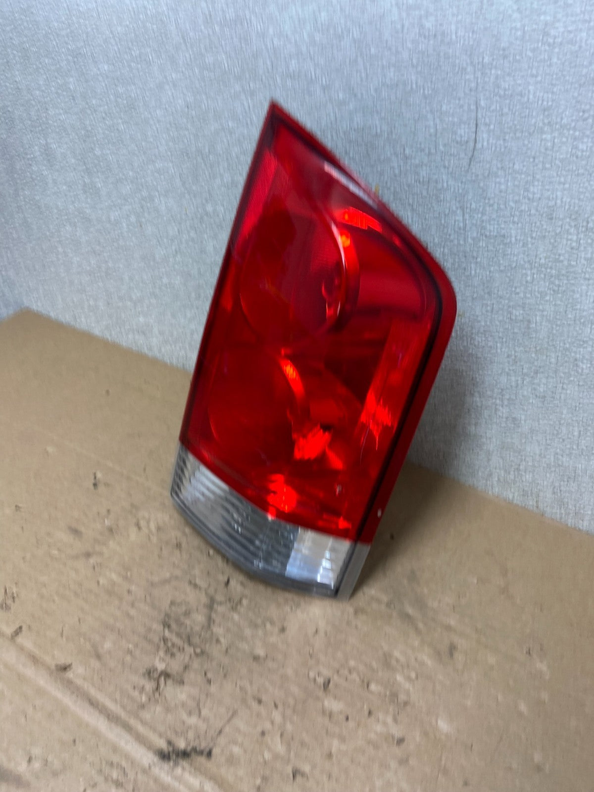 2005 to 2015 Nissan Armada Right Passenger RH Side Tail Light Oem AB4732 LK1