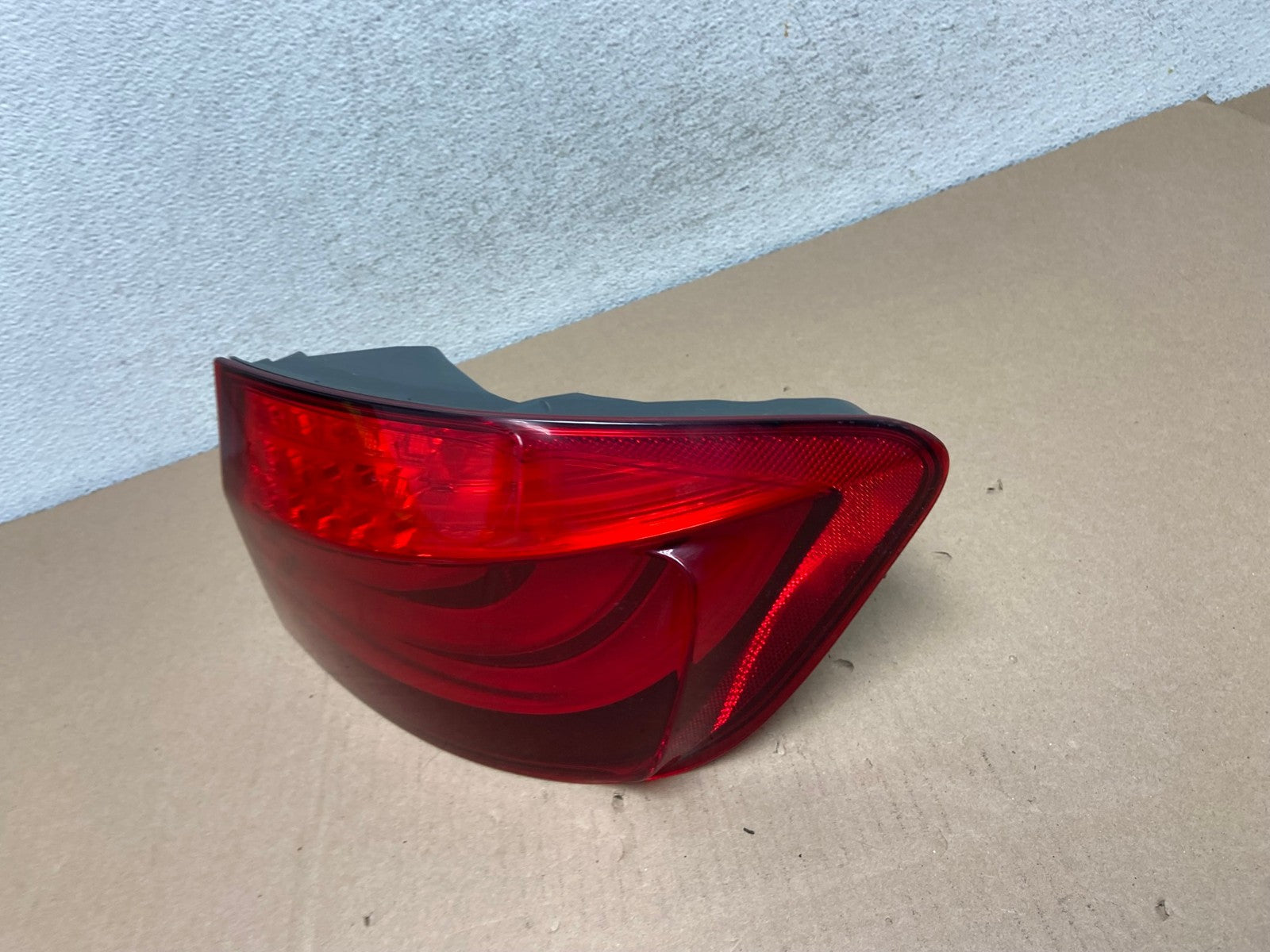 2011 2012 2013 BMW 5 Series F10 Right Passenger Rh Side Tail Light AG6633 LK1