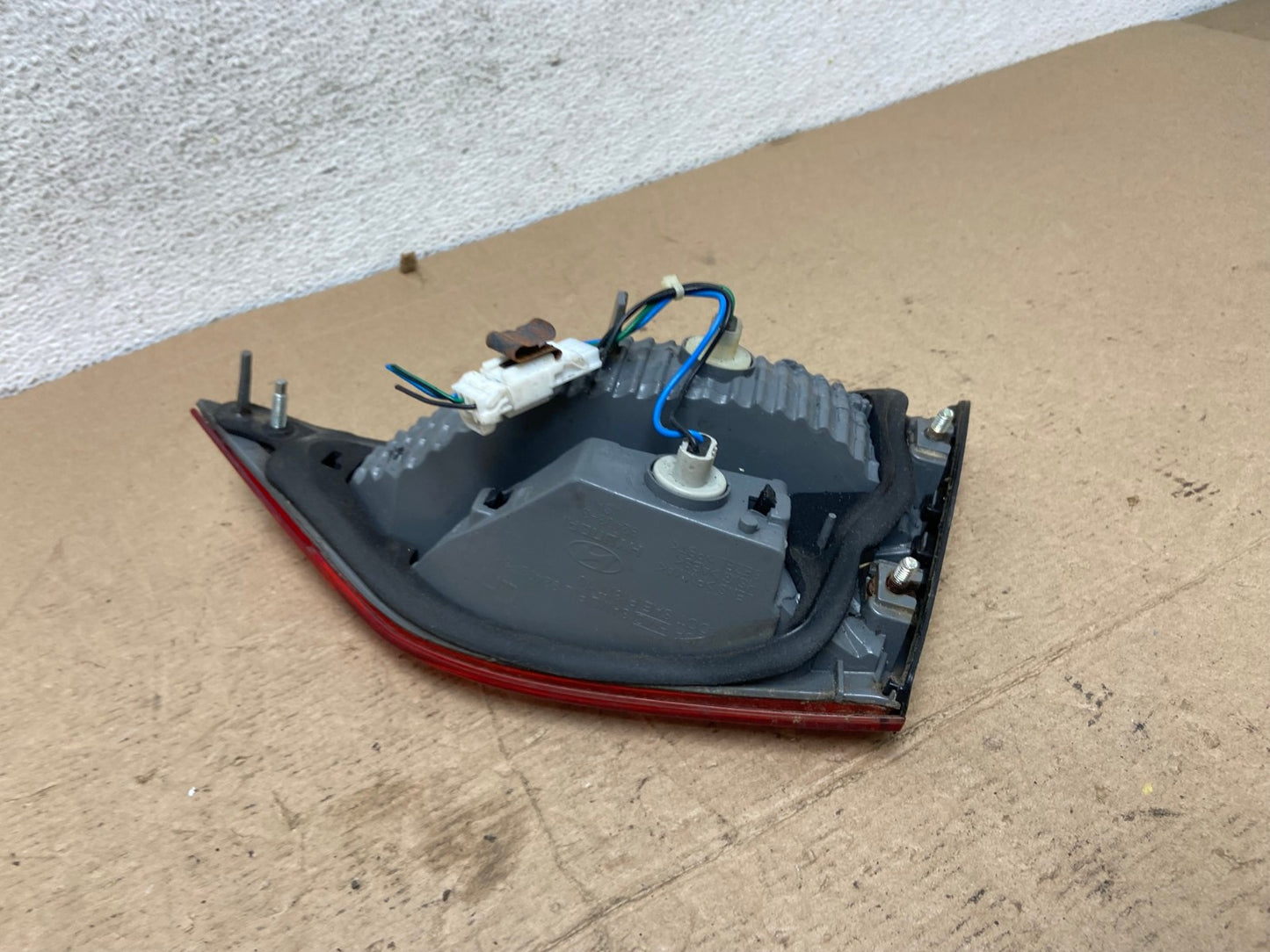 2011 2012 2013 Hyundai Elantra Inner Tail Light Left Driver LH AF4944 LK5
