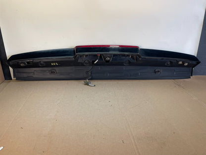 2007-2014 Chevrolet Tahoe Suburban Yukon Spoiler Wing 3rd Brake Light AH6402 DG5