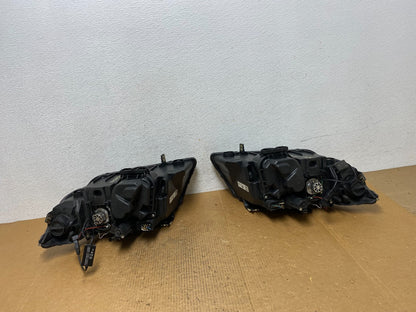 2009-2011 Bmw 3 Series 328i 4/D Sedan Left+Right Headlights Halogen AE1169 DW5