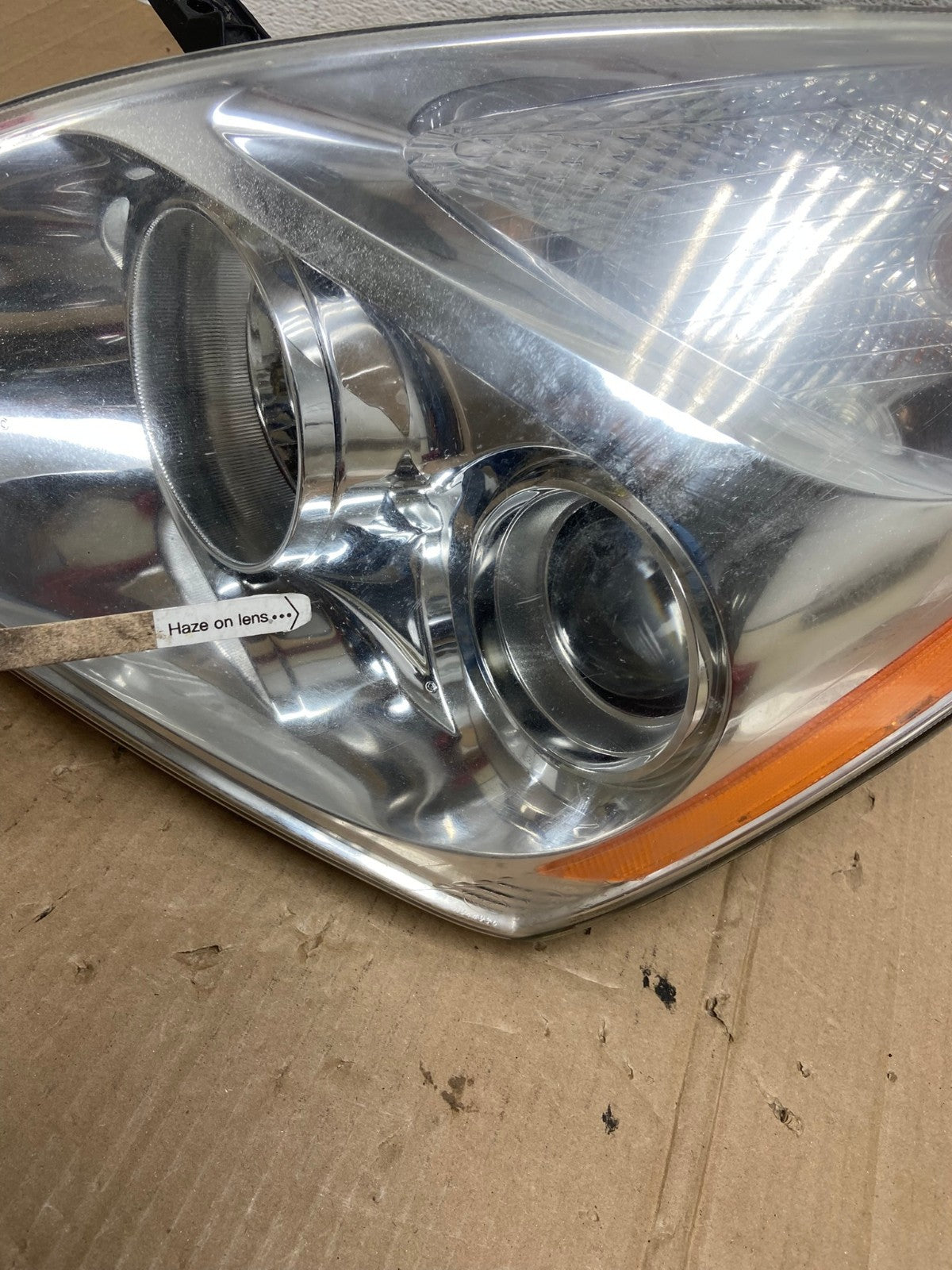 2008-2012 Kia Sedona Left Driver Lh Side Headlight Halogen AE9004 LK5