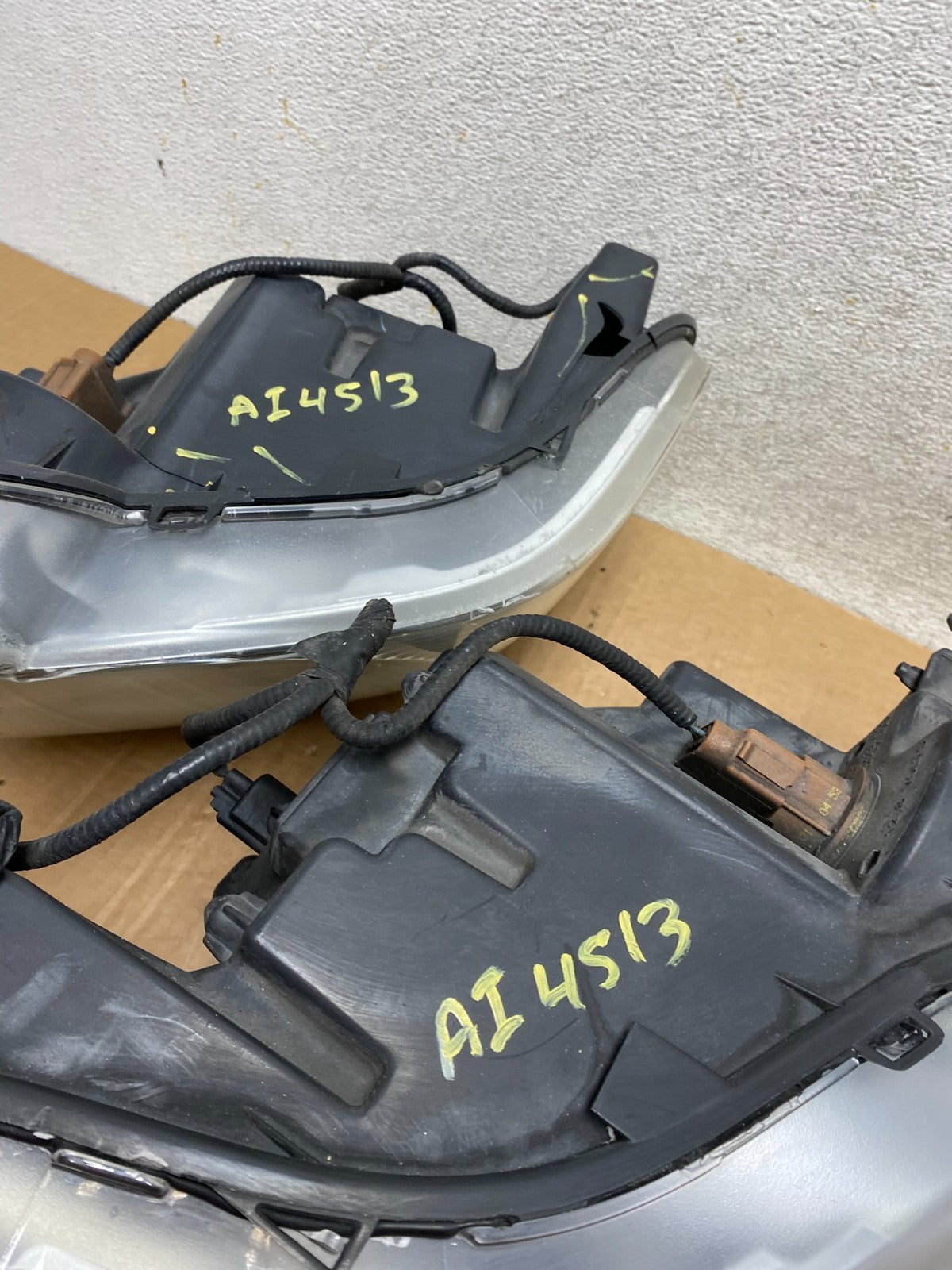 2006 2007 2008 2009 2010 Ford Explorer Left+Right Set Headlights AI4513 DW15