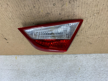 2011 to 2014 Hyundai Sonata Right Passenger Rh Inner Tail Light L8734 DW0