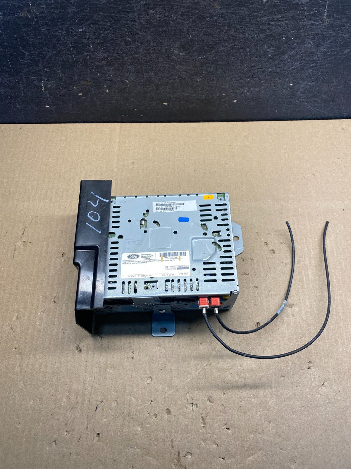 2017 - 2020 Lincoln MKZ Audio Radio Receiver AM FM CD MP3 AG9361 DG0
