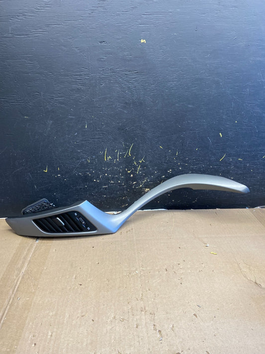 2014-2016 Hyundai Elantra Center Right Garnish Trim Bezel Air Vent AB1991 DG0