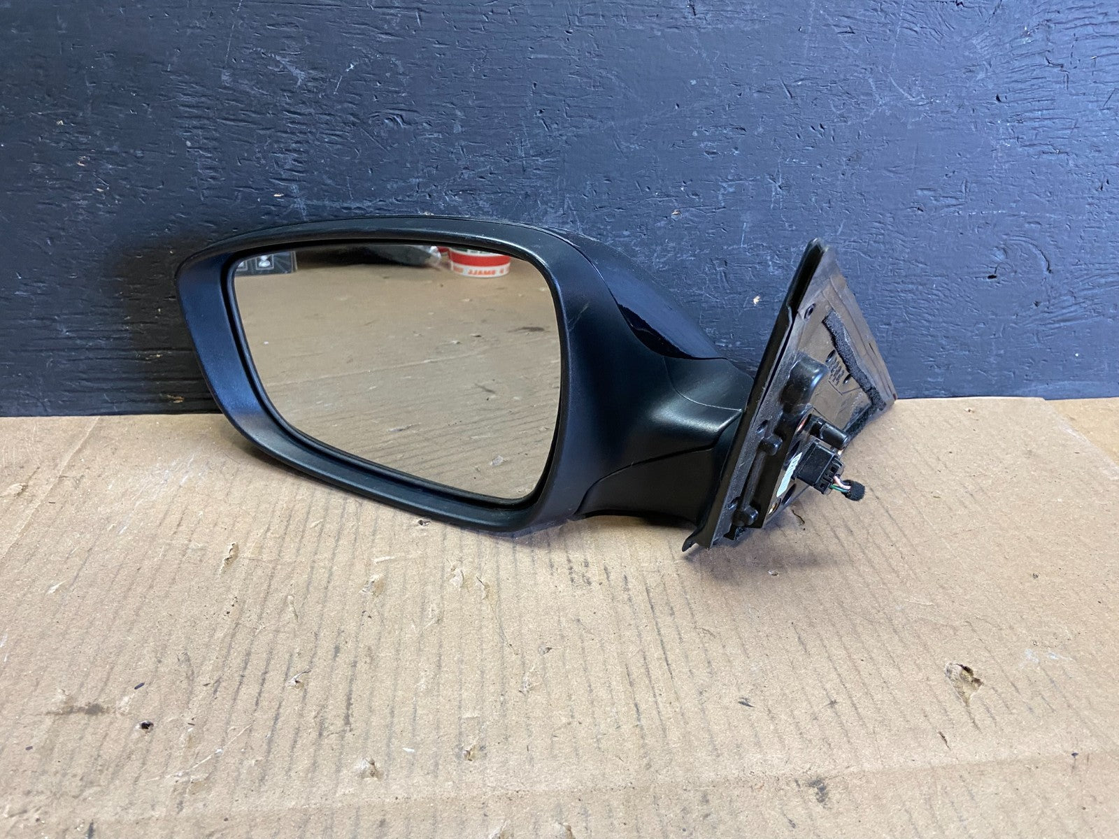 2012 to 2017 Hyundai Veloster Left Driver LH View Door Mirror OEM AB7780 MS2