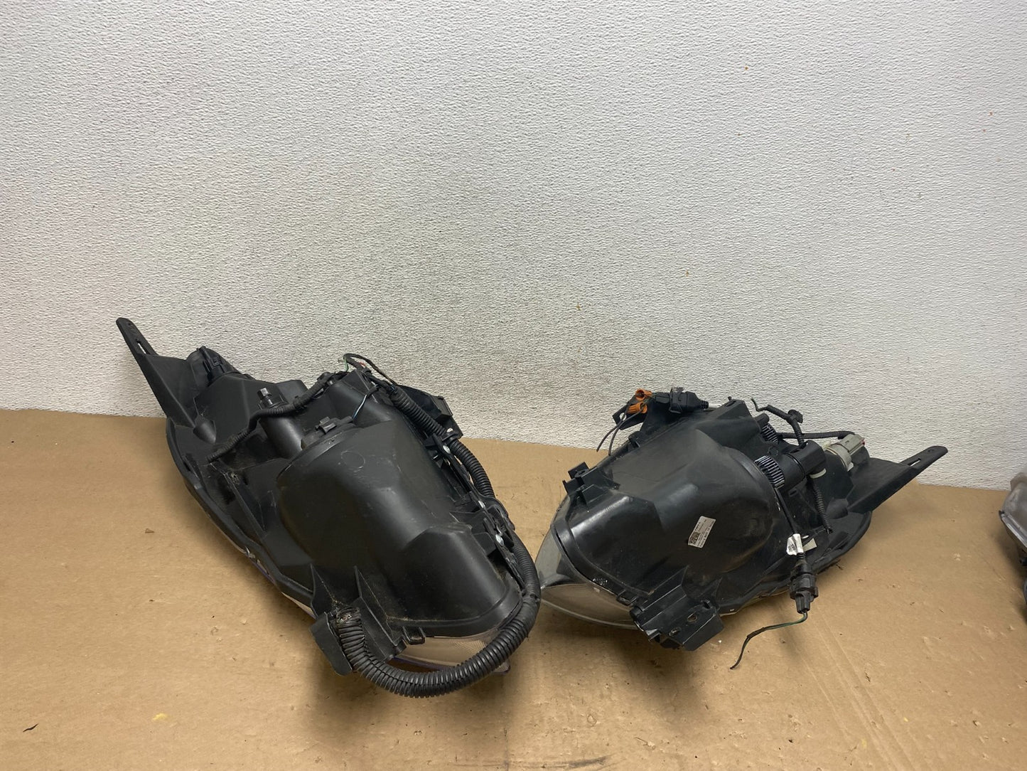 Sedan 2007 2008 2009 Nissan Altima Left+Right Set Headlights AG4827 DW7