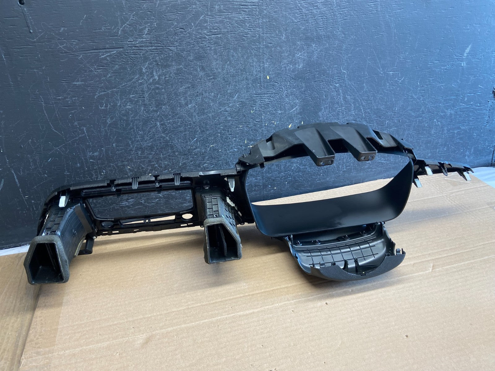 2015 to 2017 Hyundai Sonata Speedometer Cluster Bezel Trim W/ Air Vent AG5005 DG3