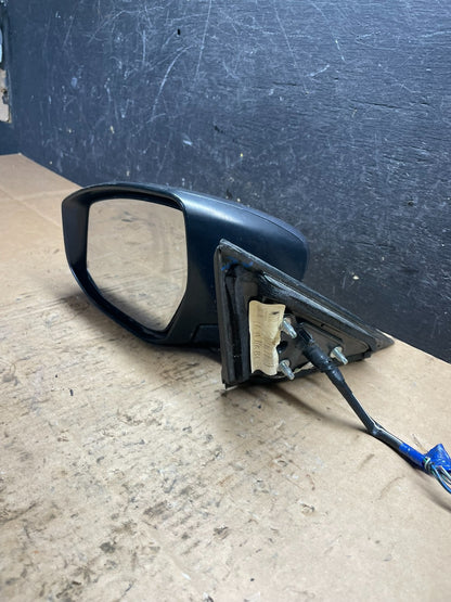 2016 to 2018 Nissan Altima Left Driver LH Turn Signal Door Mirror R9218 DG9
