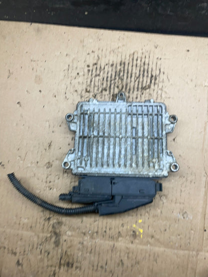 International Navistar Engine Computer ECM ECU 1890993C1 r1810 DG2