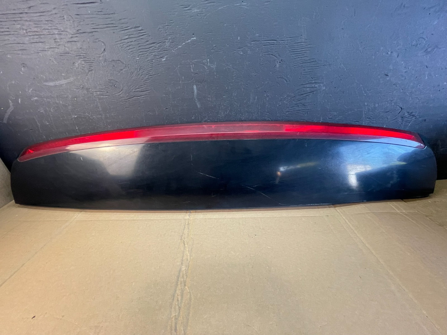 2007 - 2014 Cadillac Escalade Rear Upper Spoiler 3rd Third Brake Light AC5273 DG0