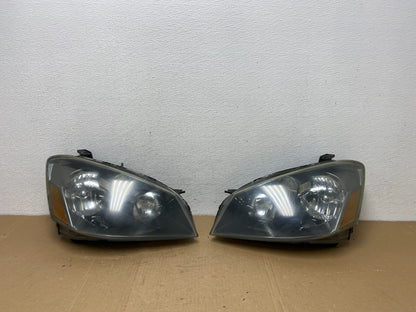 2005 to 2006 Nissan Altima Left+Right Set Halogen Headlights AC5677 DW0