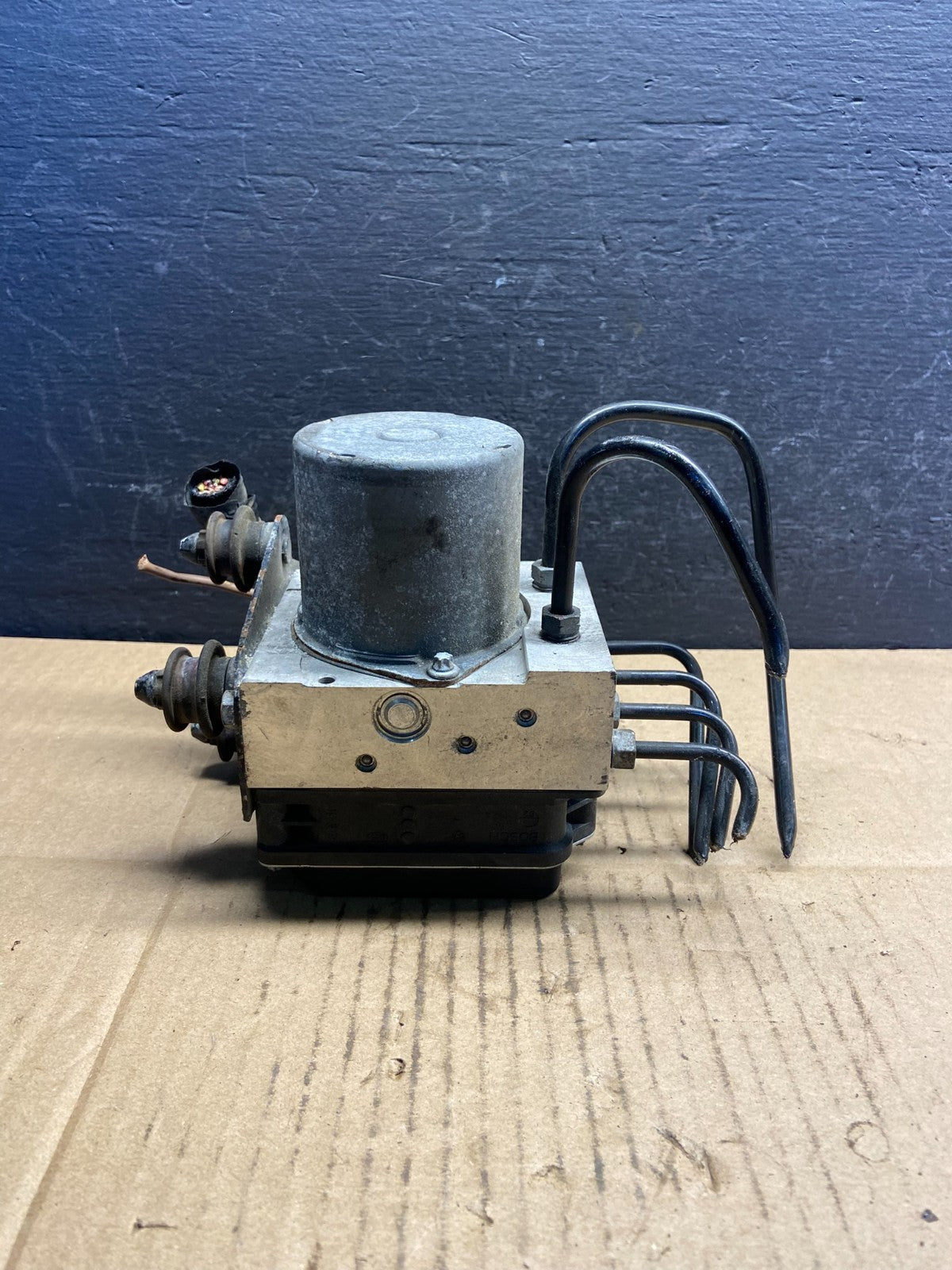 2009 to 2012 Audi Q5 ABS Anti-Lock Brake Pump 8r0907379m AD1790 DG4