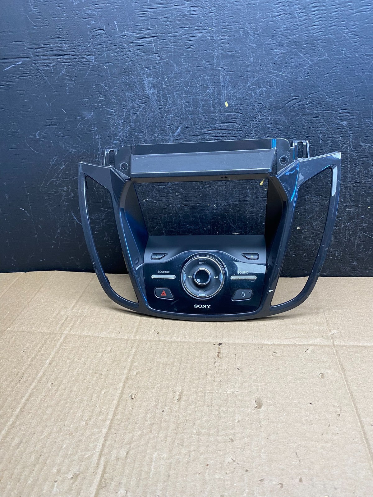 2013 2014 2015 2016 Ford Escape Dash Radio Control Panel Bezel ac9367 DG0