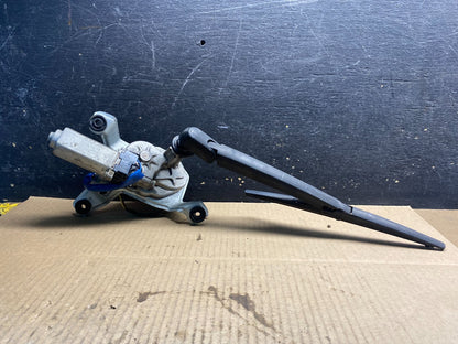 2011 - 2013 Kia Sorento Rear Glass Windshield Wiper Motor Z4760 DG0