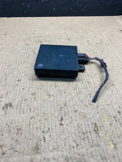 2013 to 2018 Ford Lincoln Rear Radar Blind Spot Module r8490 DG2