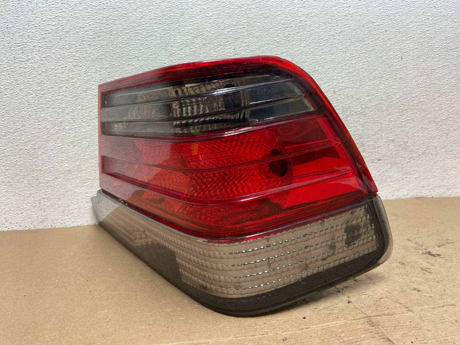 1998 to 1999 Mercedes-Benz W140 Right Passenger Side Rh Tail light AF4797 LK1