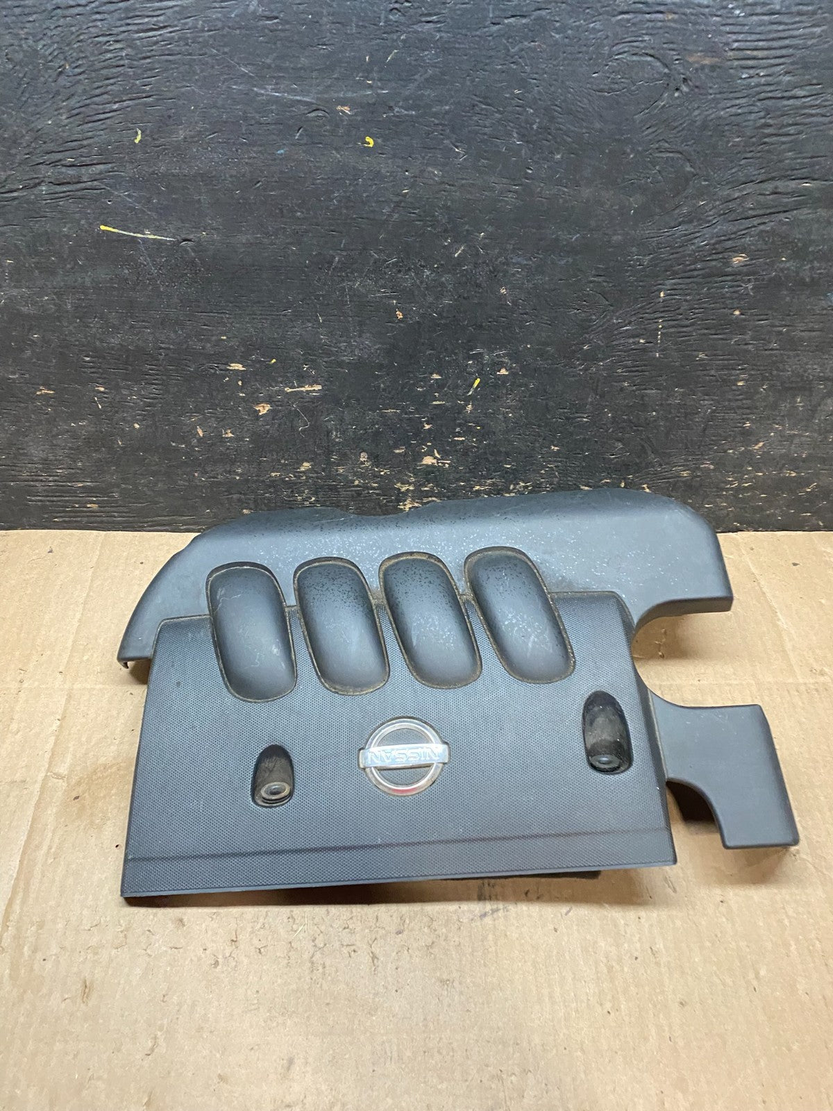 2007 to 2012 Nissan Versa Engine Motor Cover U6302 DG1