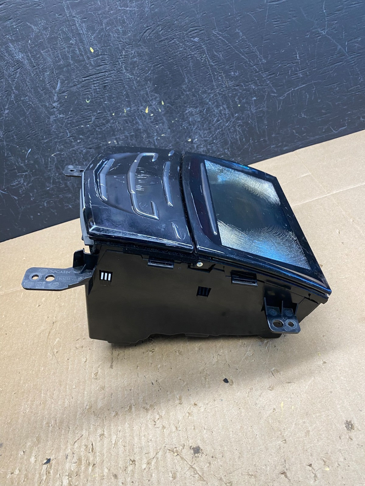 2013-2016 Cadillac SRX Radio Display Screen Control Panel AC6691 DG3