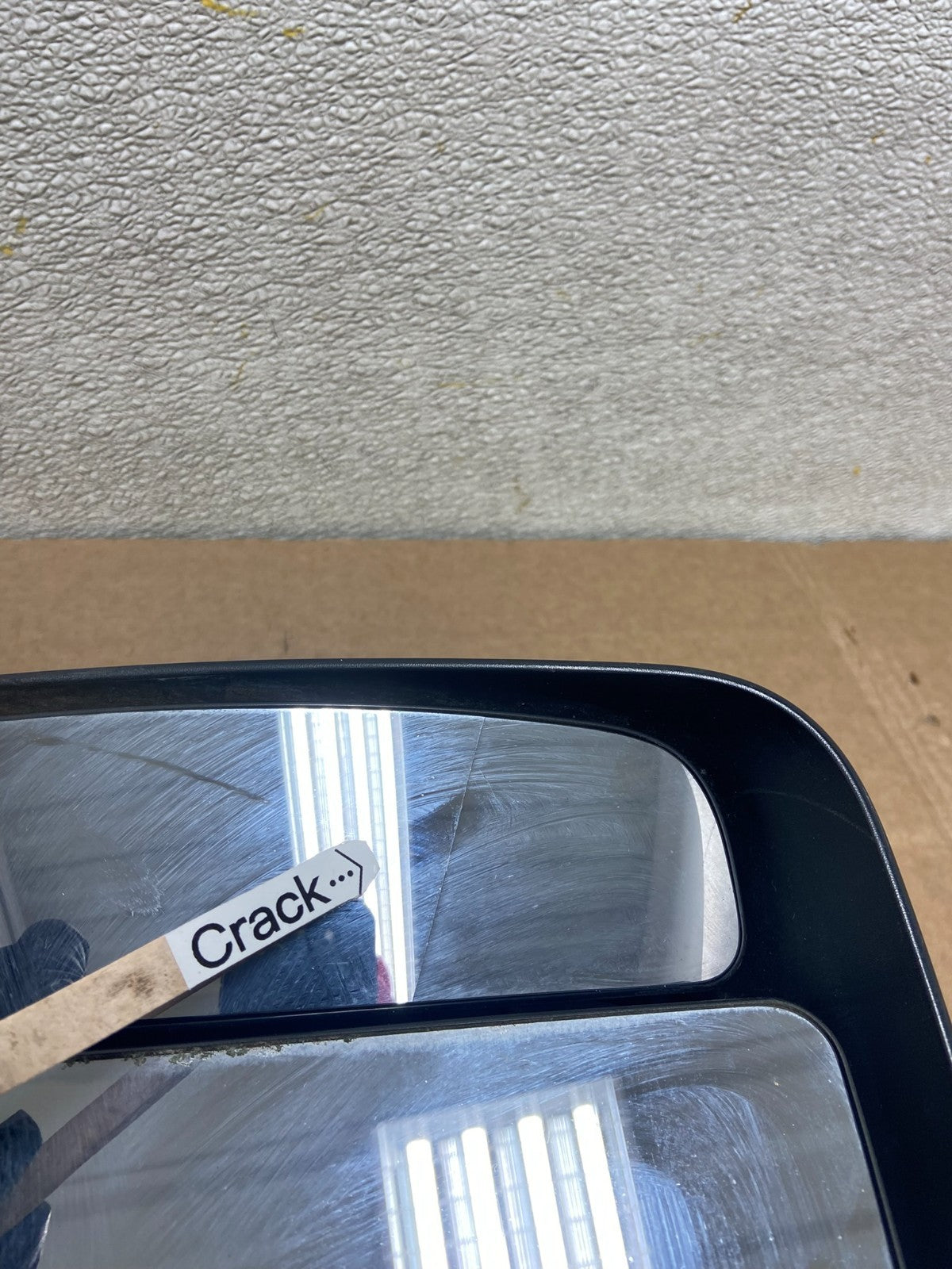 2004 to 2015 Nissan Titan SE Left Driver LH View Door Heated  Mirror Y8686 MS7