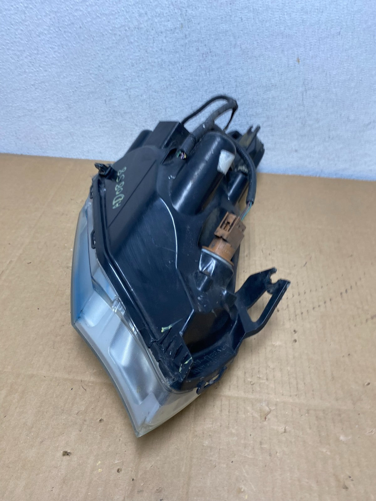 2008 2009 2010 2011 Ford Focus Left Driver Lh Headlight Halogen AD0858 DW9