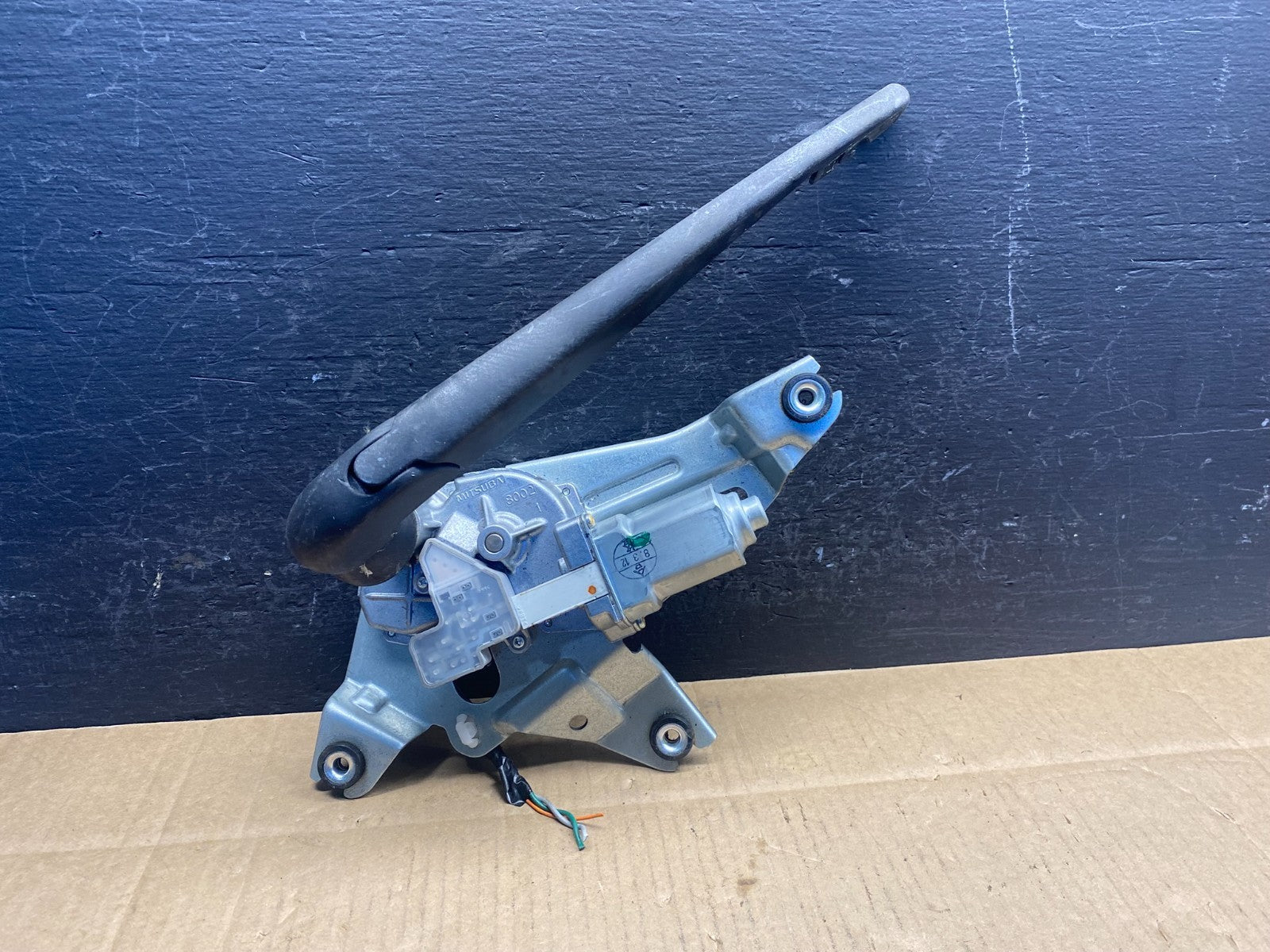 2009 to 2014 Nissan Murano Rear Windshield Wiper Motor AD5073 DG0