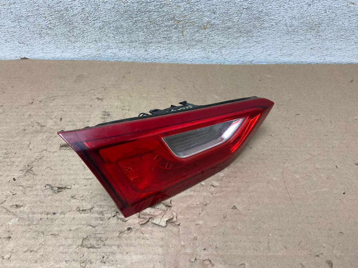 2016 - 2019 Chevrolet Malibu Left Driver LH Inner Tail Light AI1089 LK2