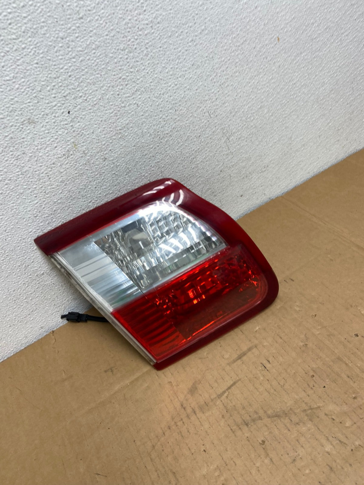 2004 to 2007 Saab 9-3 Convertible Left Driver LH Inner Tail Light AC7549 LK2